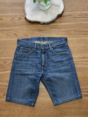 Levi’s 505 Custom Hemmed Denim Jean Shorts Men's Size 33